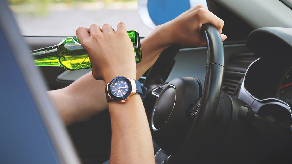 Alcohol al volante, un compañero no deseado.
